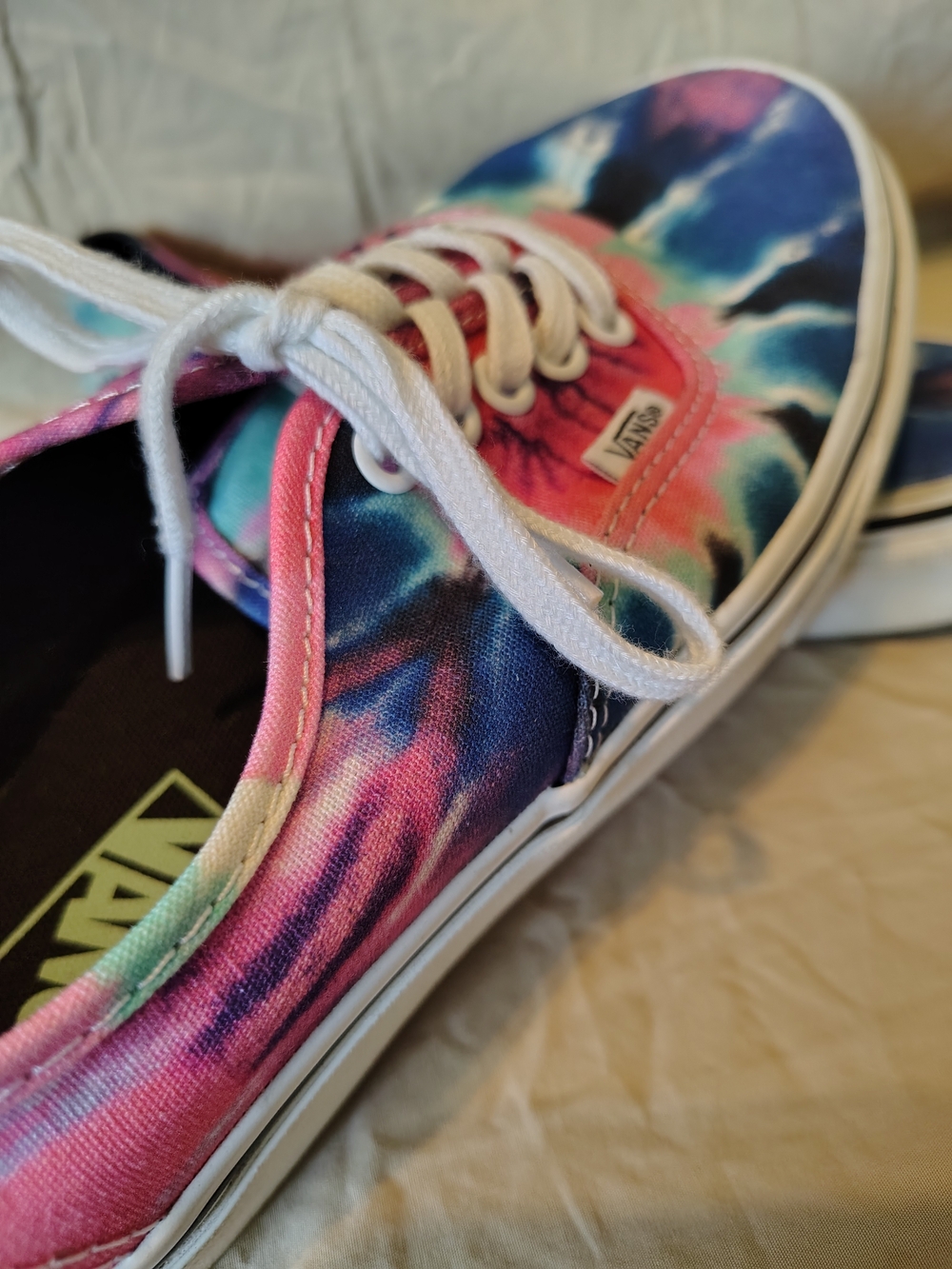 Vans Authentic Tie-Dye Canvas Low Top Sneakers - Pink Multi Color Off The Wall